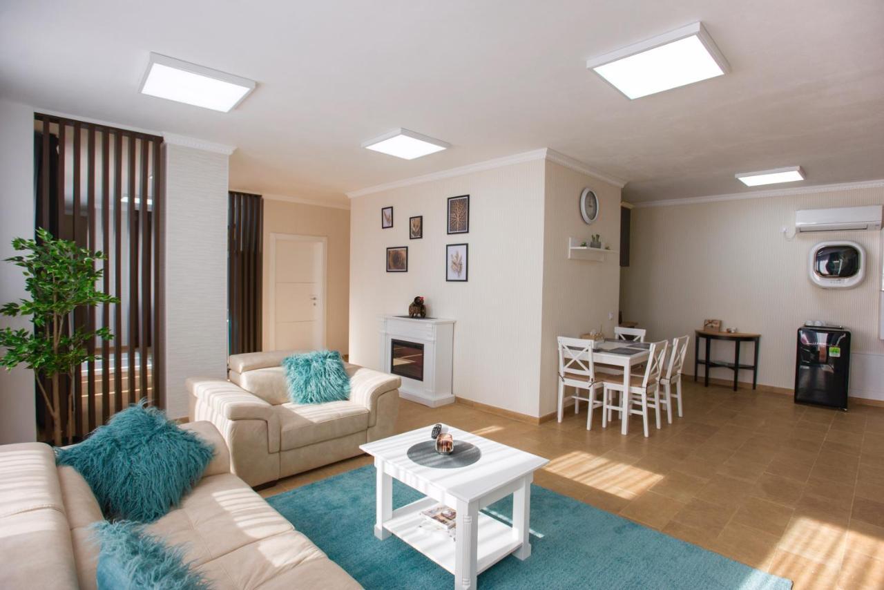 Lira Holiday Apartments Satu Mare Exteriér fotografie