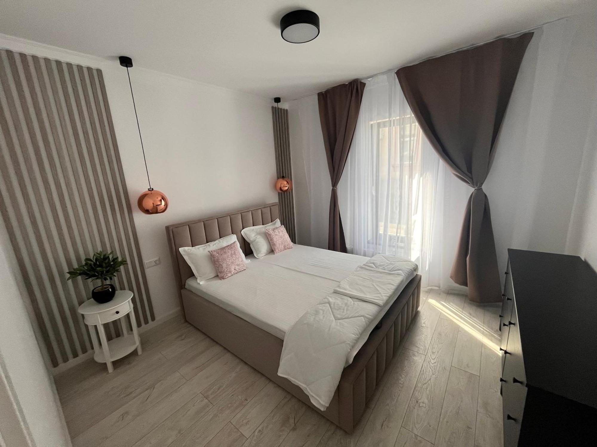 Lira Holiday Apartments Satu Mare Exteriér fotografie